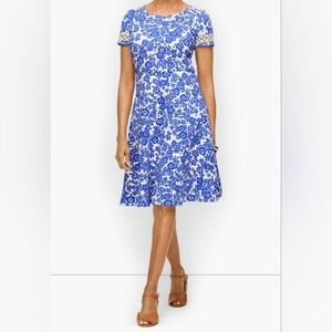 Talbot's | Blue Floral Women's Dress